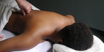 Back Pain Massage New York - Back Pain Massage Midtown by David Weintraub LMT @ Bodyworks DW Advanced Massage Therapy